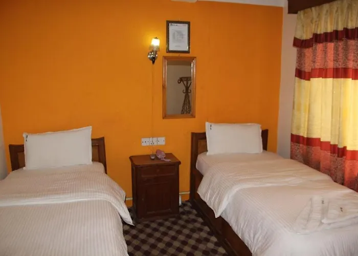 Happy Hotel Hotel *